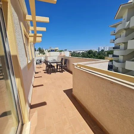 Flor A O Mar * Αλμπουφέιρα